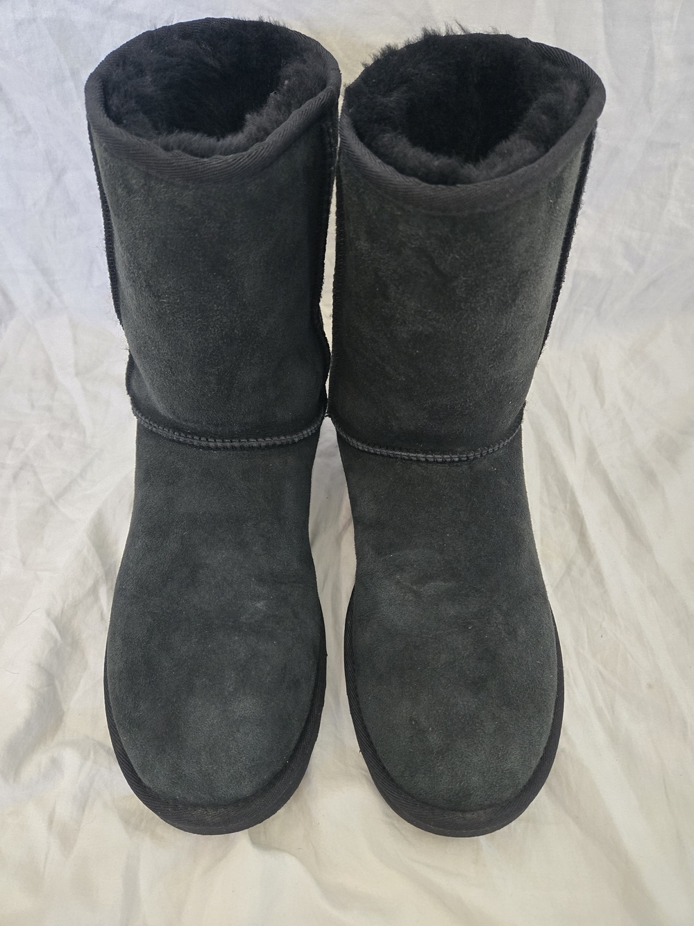 UGG Black Suede Sheepskin Lined Pull-On Mid-Calf Boots Round Toe US 10